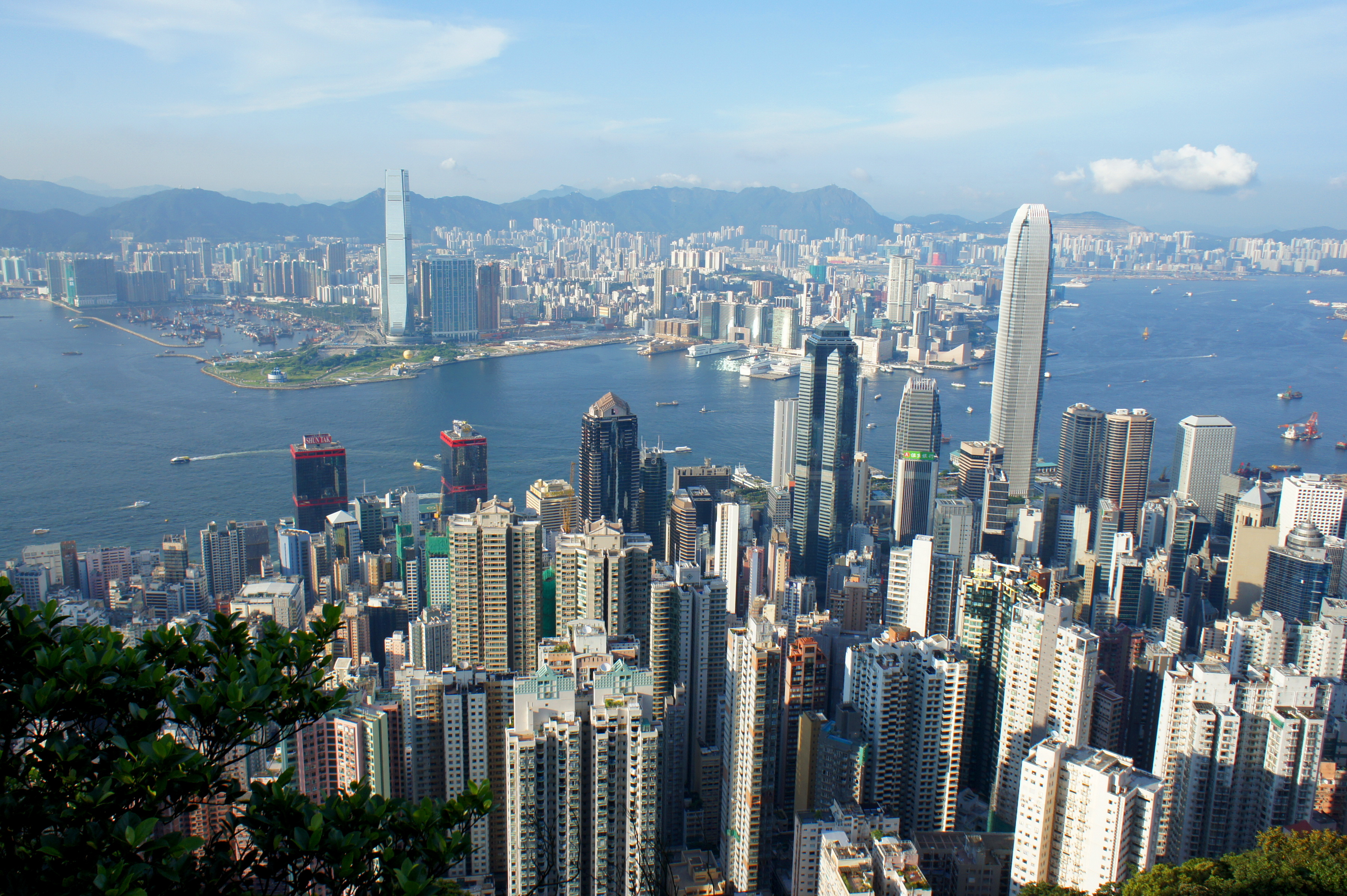 Victoria Harbour seen from Victoria Peak
